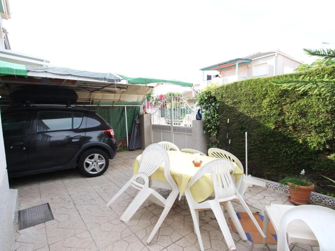 Sprzedaż niezależnego domku jednorodzinnego w Barrio La Siesta - El Salado - Torreta, Torrevieja photo 5