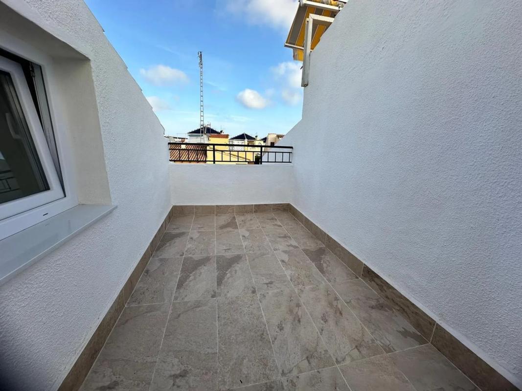 Properties for sale and rent in Spain photo 2