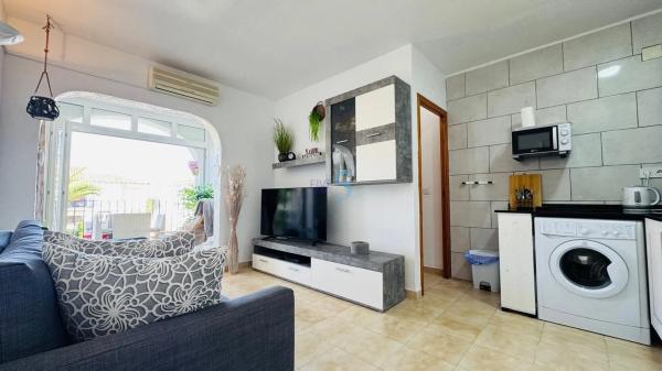 Квартира на продажу на  Barrio Los Balcones - Los Altos del Edén, Торревьеха photo 4