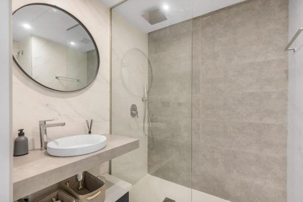 Chalet independiente en venta en Barrio Los Balcones - Los Altos del Edén, Torrevieja
photo 1
