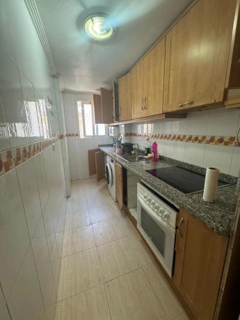 Mieszkanie na sprzedaż w  ኡርባኒሳሲኦን ካሳ ግራንዴ, 9, Torrevieja photo 2