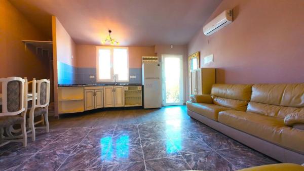 Mieszkanie na sprzedaż w  Barrio Nueva Torrevieja, Torrevieja photo 3