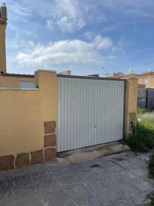 Venta de chalet independiente en Calle Alborán, Torrevieja
photo 5