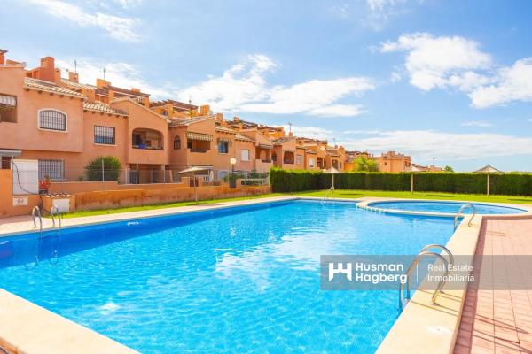 Mieszkanie na sprzedaż w  Calle lanzarote, Torrevieja photo 2