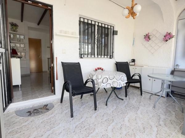 Terraced house for sale at  Calle Doctor Alexander Fleming , Torrevieja photo 4