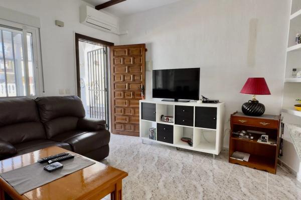 Chalet pareado photo 3