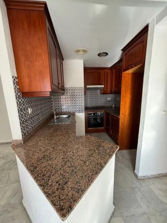 Квартира на продажу на  Avenida roentgen, 7, Торревьеха photo 1