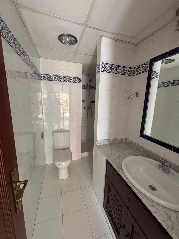 Venta de piso en Avenida roentgen, 7, Torrevieja
 photo 2