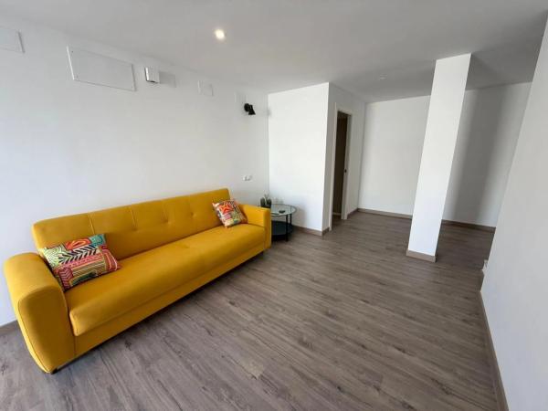 Chalet pareado photo 1