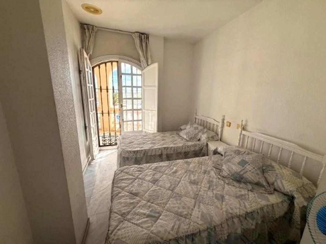 Venta de piso en Avenida Alfredo Nobel, 5, Torrevieja
 photo 3