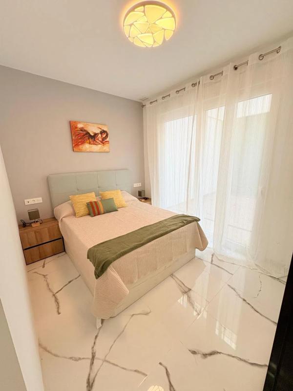 Sprzedaż mieszkania w Avenida de la Purisima, 5, Torrevieja
photo 5