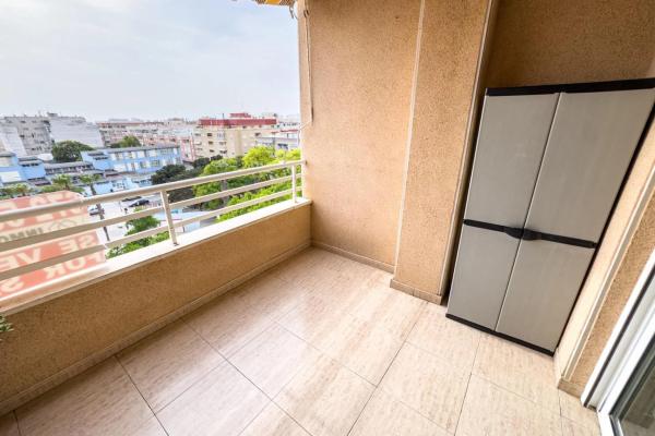 Квартира на продажу на  Calle Moriones, Торревьеха photo 3