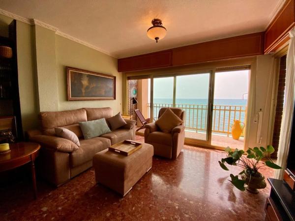 Apartment for sale in Calle Ramón y Cajal, Torrevieja thumbnail 2