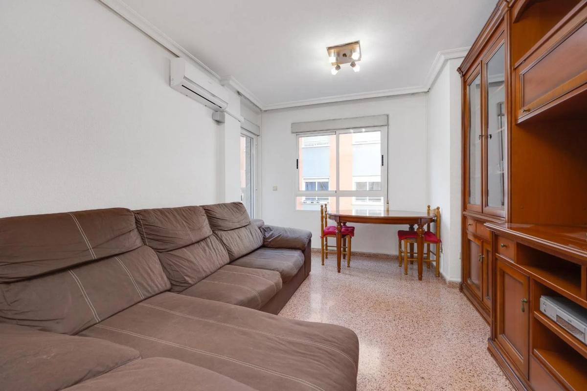 Venta de piso en Calle Zoa, Torrevieja
photo 4