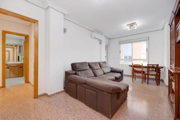 Mieszkanie na sprzedaż w Calle Zoa, 69, Torrevieja photo 1