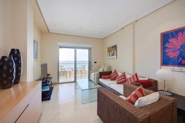 Mieszkanie na sprzedaż w  Barrio Las Piscinas Naturales, Torrevieja photo 4