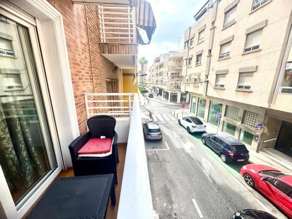 Квартира на продажу на Barrio Las Piscinas Naturales, Торревьеха photo 1