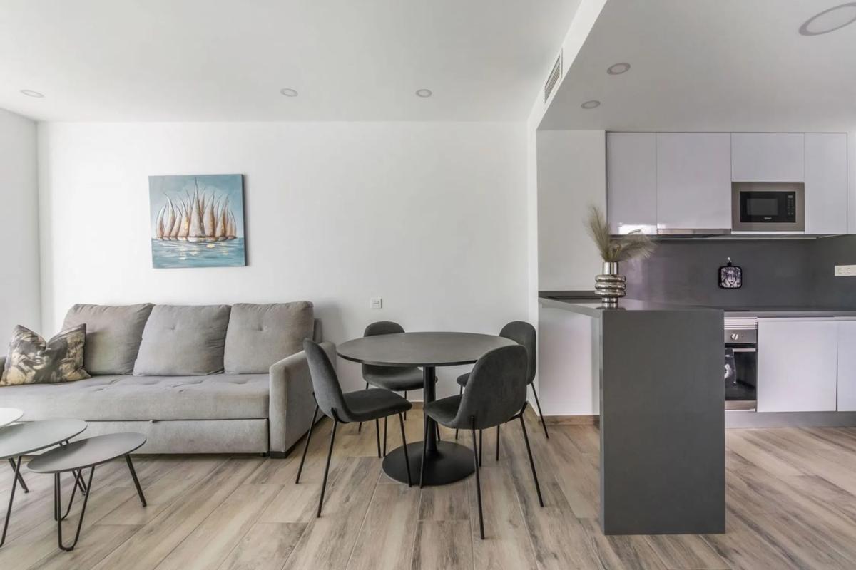 Venta de piso en Calle Vicente Blasco Ibáñez s/n, Torrevieja
photo 3