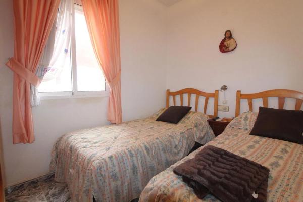 Piso en venta en Calle la Loma, 47, Torrevieja
thumbnail 1