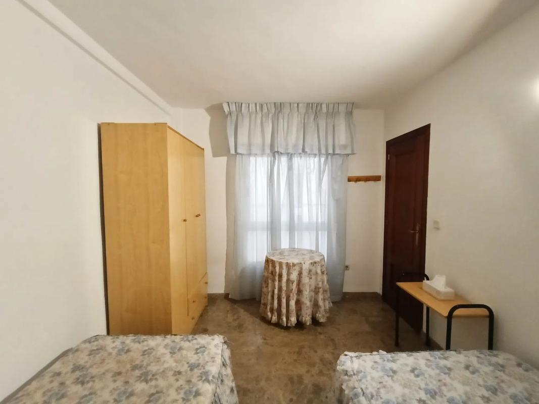 Venta de piso en Calle Ramón Gallud, Torrevieja
photo 3