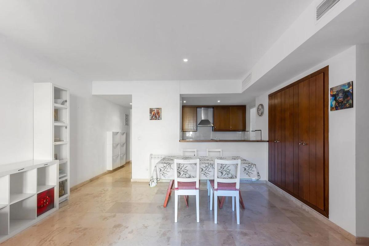 Venta de piso en Calle Ciclón, 2, Torrevieja
photo 3