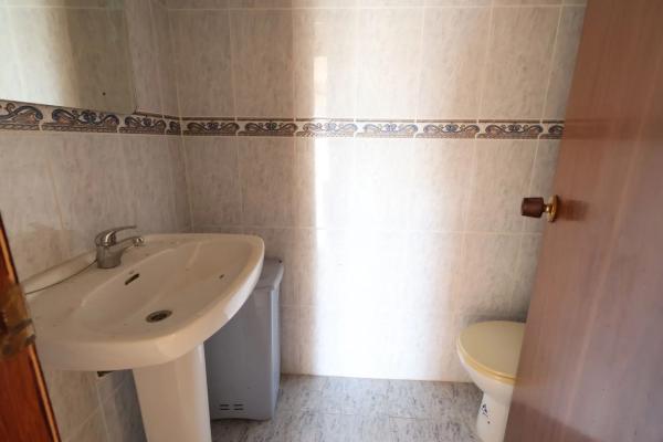 Piso en venta en Calle Arrecife, Torrevieja
photo 1