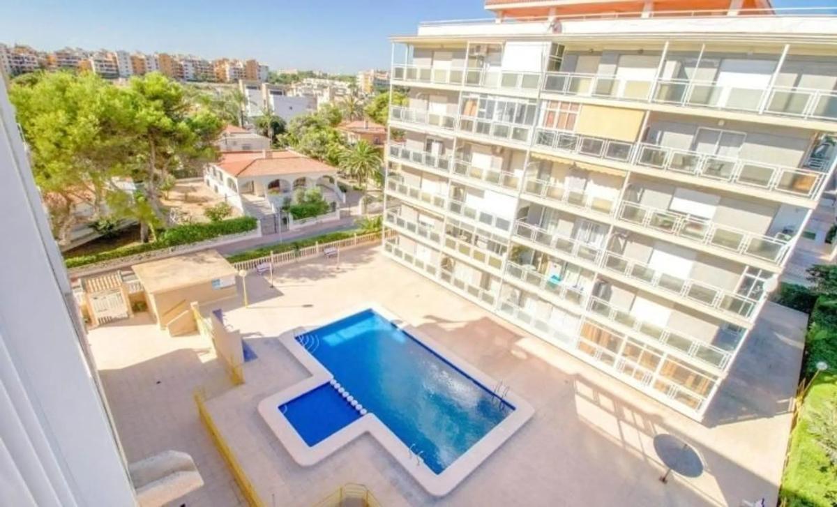 Sprzedaż mieszkania w Calle Pleamar, 23, Torrevieja
photo 1
