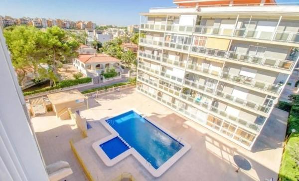 Piso en venta en Calle Pleamar, 23, Torrevieja
photo 1