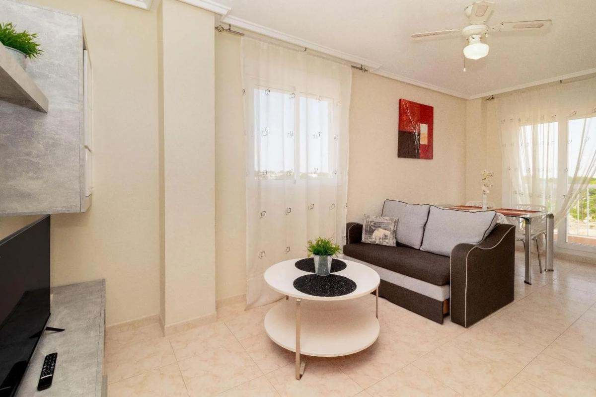 Sprzedaż mieszkania w Calle Pleamar, 23, Torrevieja
photo 3