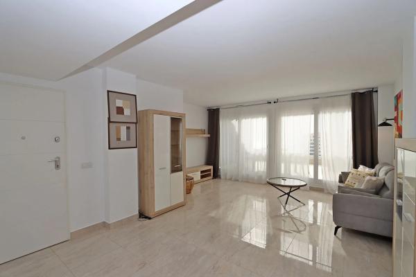 Apartment for sale in  C. del Tornado, res. Panorama Mar, Bloque 1, portal 1, 9-B, Torrevieja photo 4
