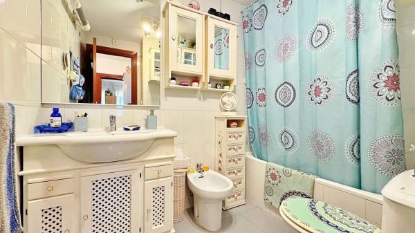 Apartment for sale in  punta prima, Torrevieja photo 4