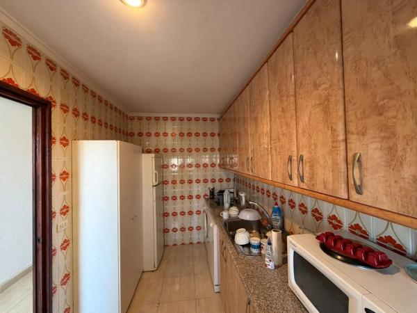 Apartment for sale in Calle Bajamar, Torrevieja thumbnail 2