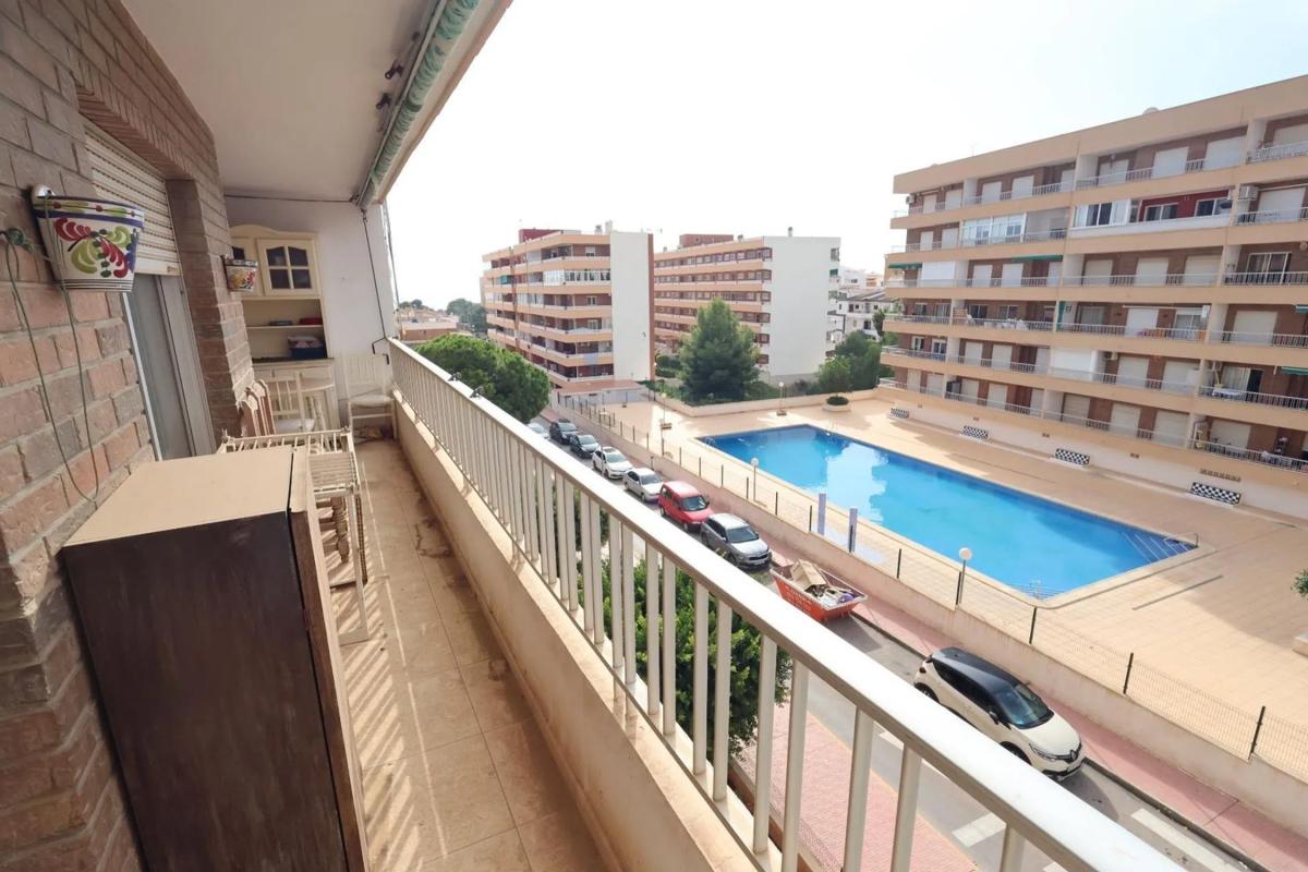 Sprzedaż mieszkania w Calle Arrecife, Torrevieja
photo 1