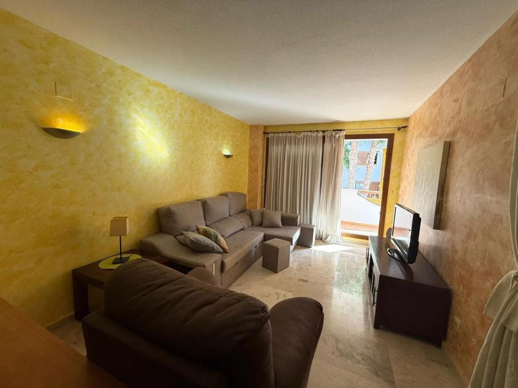 Sale of apartment in Calle Bajamar, Torrevieja
photo 5