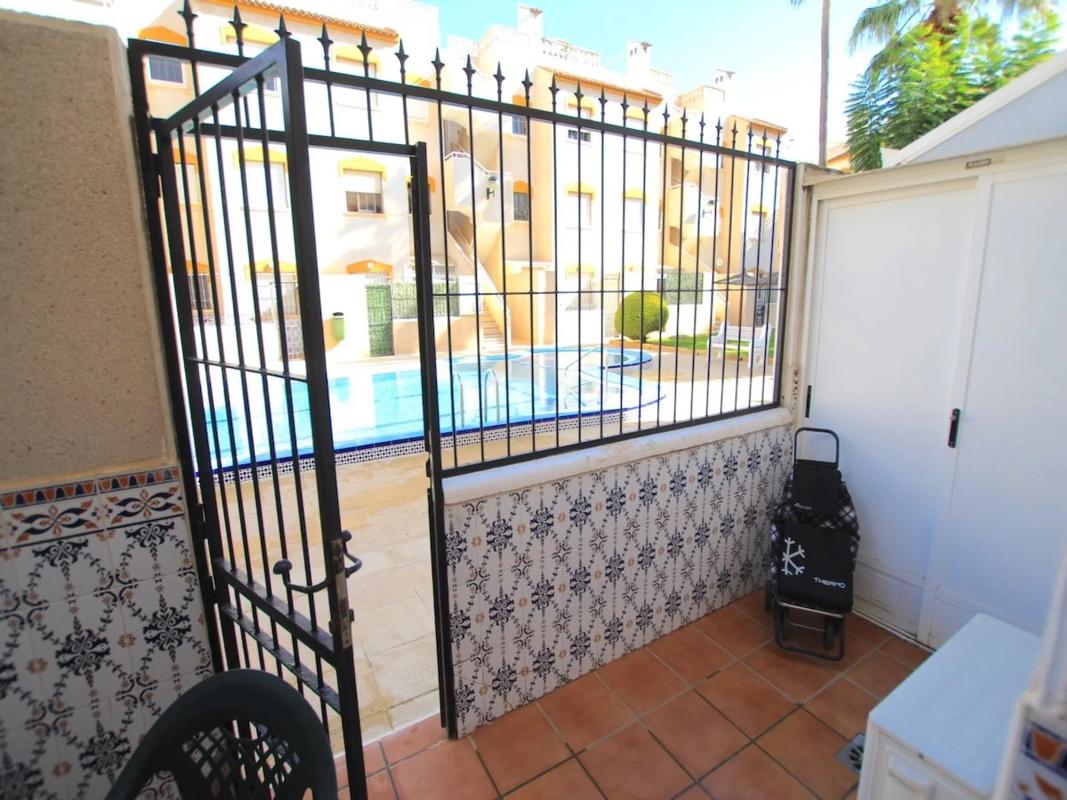 Sprzedaż mieszkania w Calle Marejadilla, Torrevieja
photo 4