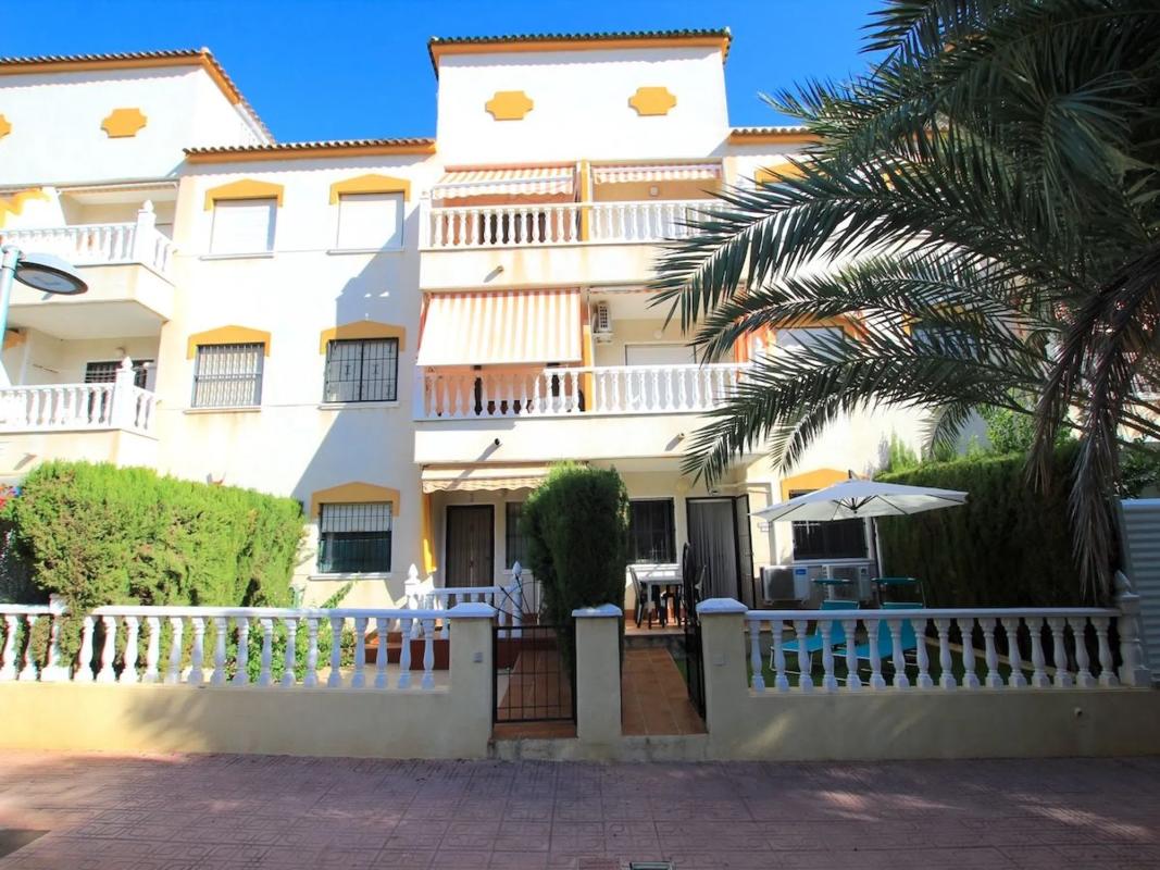 Sprzedaż mieszkania w Calle Marejadilla, Torrevieja
photo 5