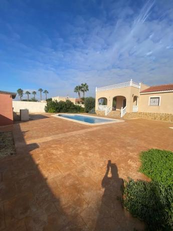Chalet independiente en venta en Crevillente, Crevillente
 photo 2