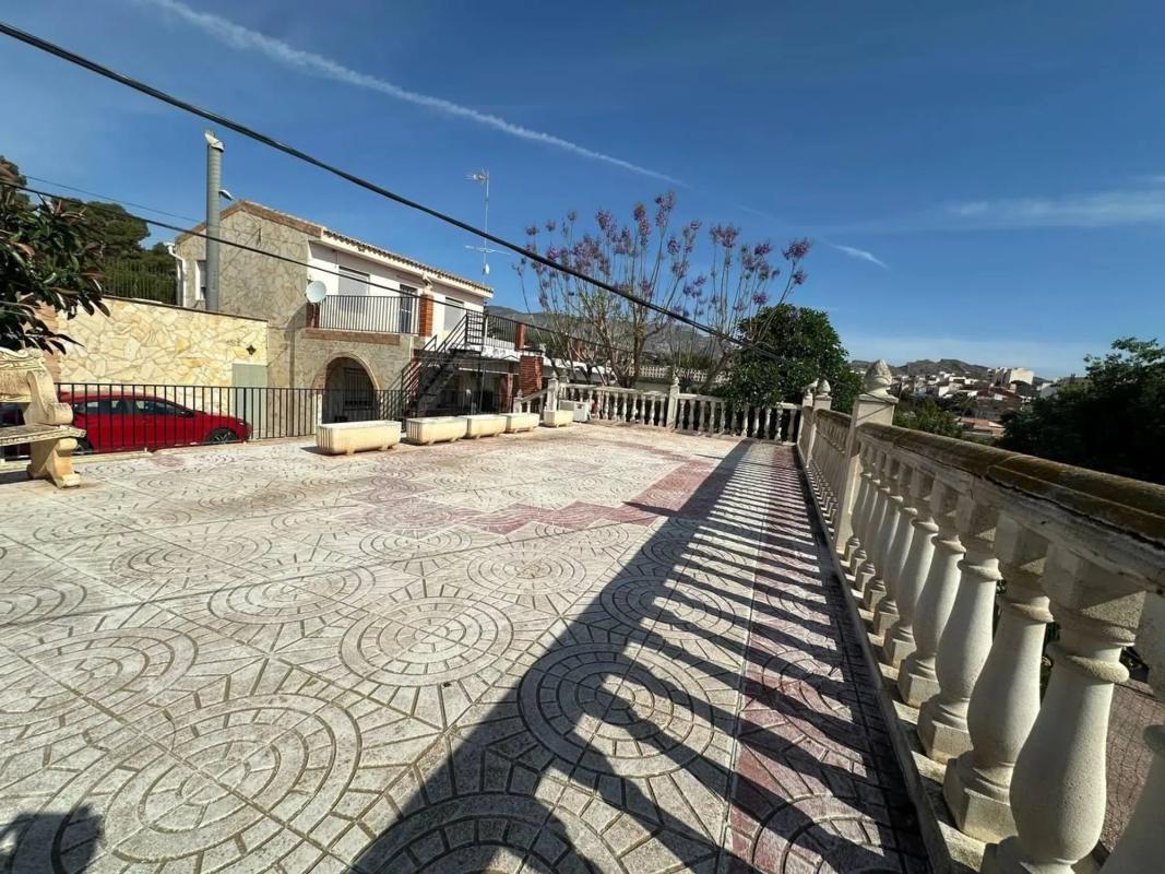 Продажа отдельного шале в  Crevillente, Кревильенте photo 3