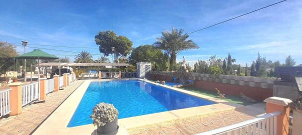 Independent chalet for sale in Crevillente, Crevillente
photo 1