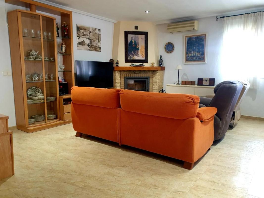 Продажа отдельного шале в  Crevillente, Кревильенте photo 2