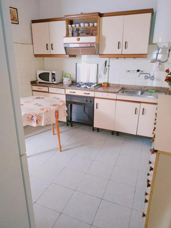 Venta de piso en Calle Quintiliano, Alicante / Alacant
 photo 3