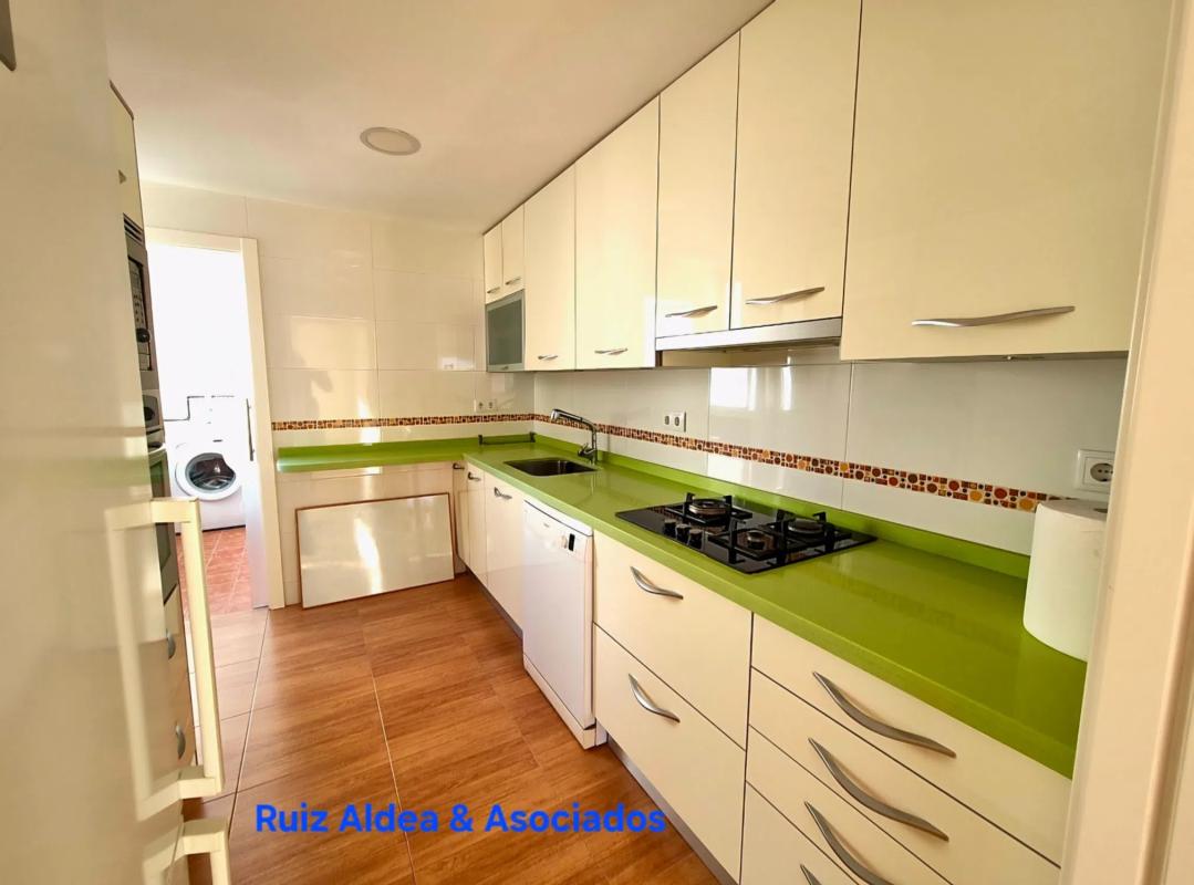 Venta de piso en Calle Alona, Alicante / Alacant
 photo 3