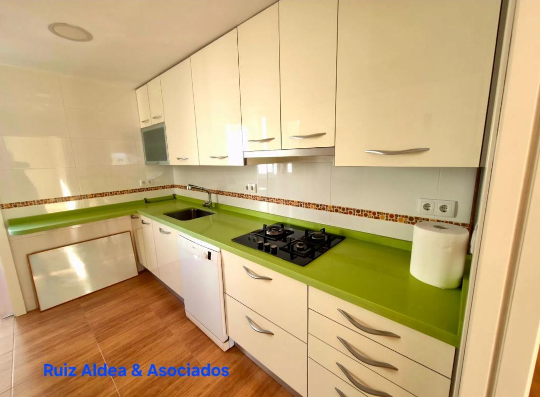 Venta de piso en Calle Alona, Alicante / Alacant
 photo 5