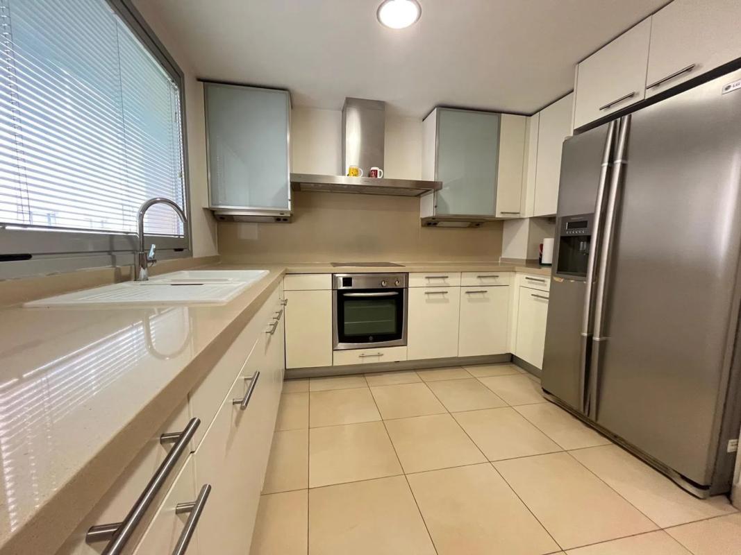 Venta de piso en CL MORATIN, Alicante / Alacant
photo 3