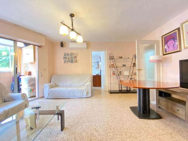 Квартира на продажу на  Calle Porvenir del Obrero, 1, Аликанте / Алакант photo 2