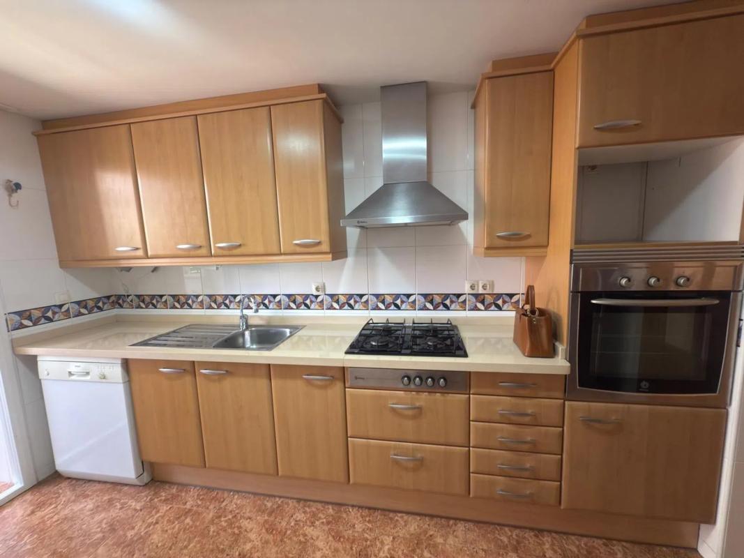 Venta de piso en CL NADADORA CARMEN SOTO, Alicante / Alacant
 photo 5
