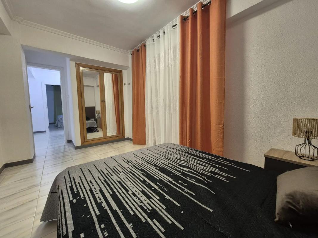 Venta de piso en Plaza Navarro Rodrigo s/n, Alicante / Alacant
photo 5