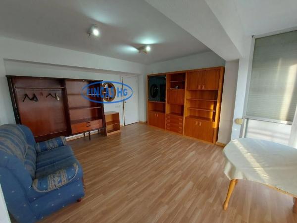 Квартира на продажу на  Barrio Benalúa, Аликанте / Алакант photo 1