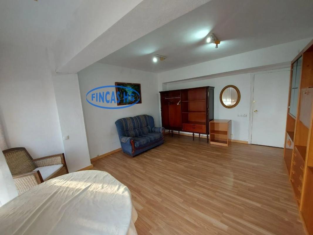 Продажа квартиры на Barrio Benalúa, Аликанте / Алакант
 photo 2