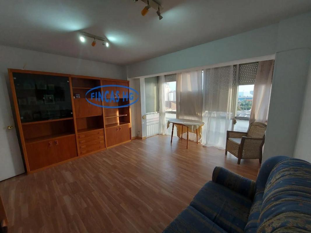 Продажа квартиры на Barrio Benalúa, Аликанте / Алакант
 photo 3
